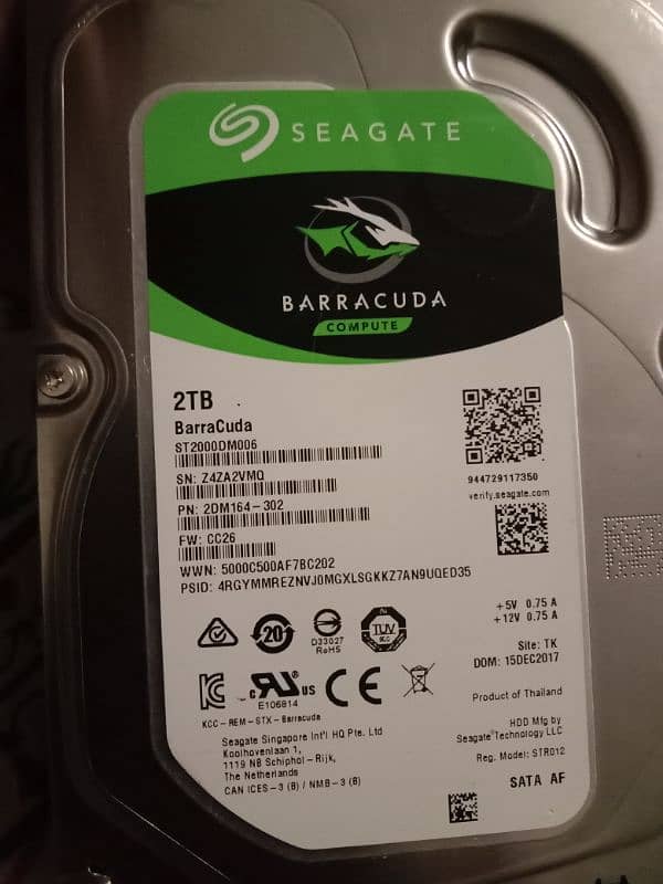 2TB SEAGATE HARD DRIVEE BARRACUDA made of thailond 1