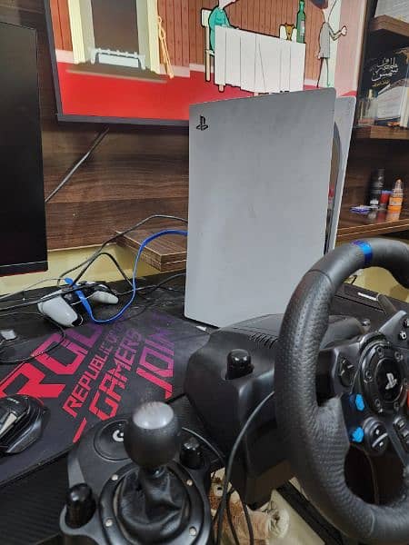 Play Station 5 1TB, Logitech G29 steering wheel, Gear Box 2