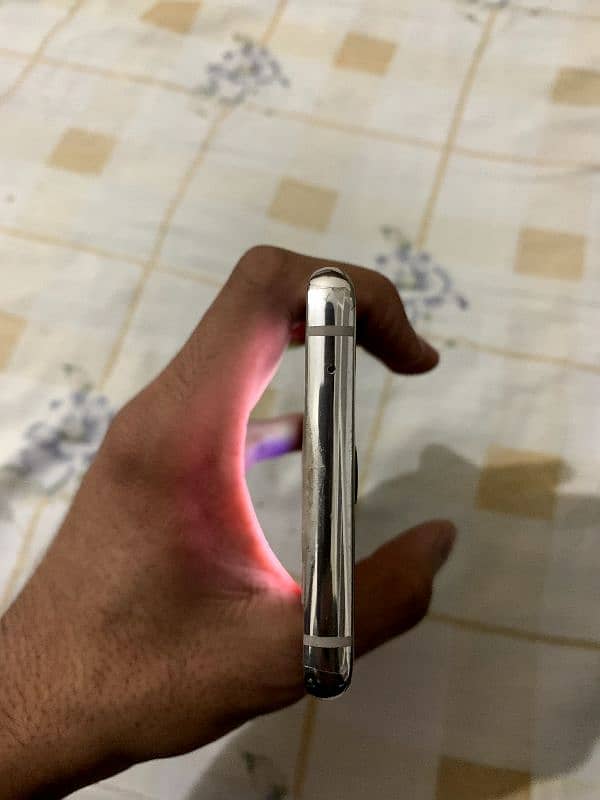 ONE PLUS 8 FULL 10/10 CONDITION 3