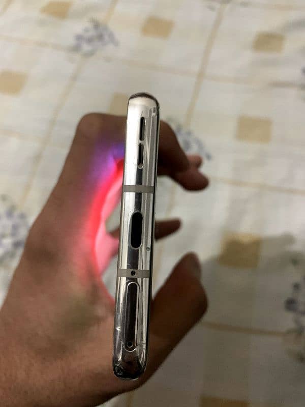 ONE PLUS 8 FULL 10/10 CONDITION 4