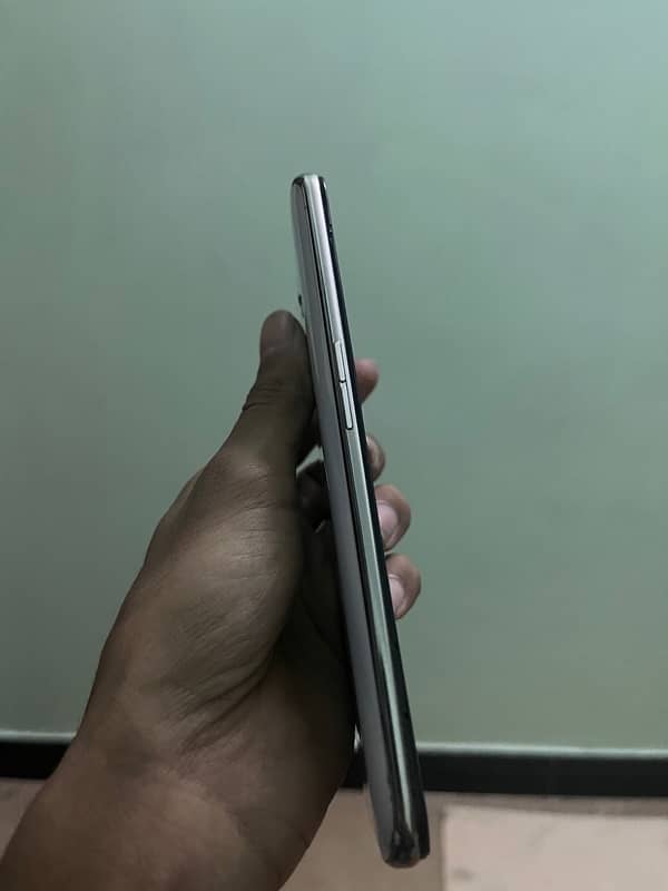 oppo reno 2f 8/128 5