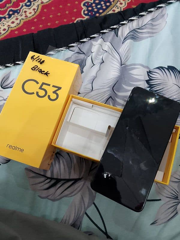 Realme C53 0