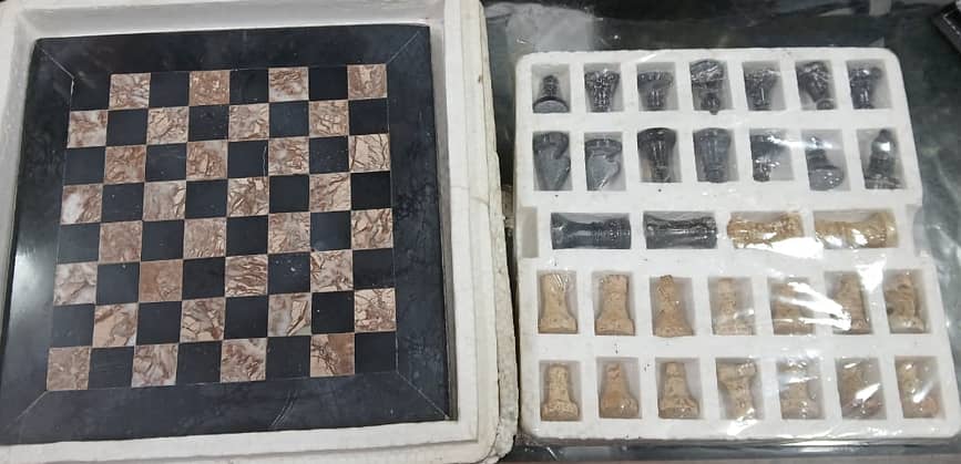 Marble Hand made antique chess set 2