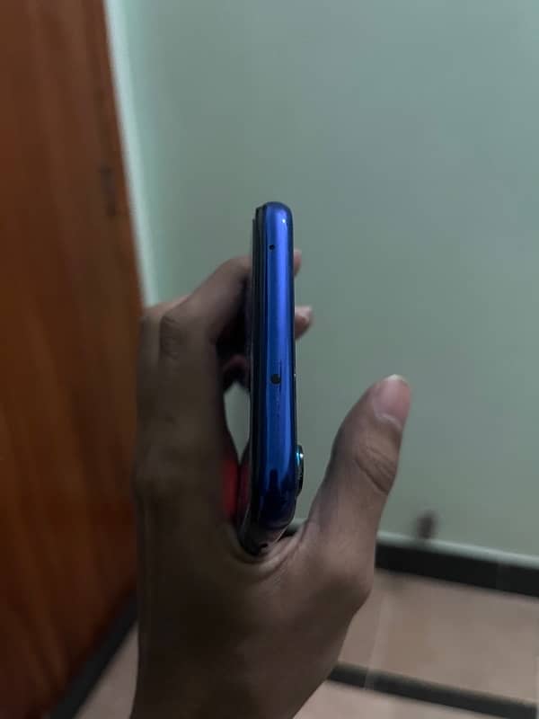 redmi note 8 4/64 2