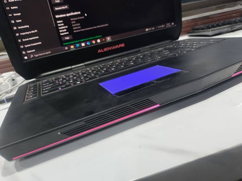 Alienware 17R3 Core I-7 1