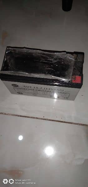 Auy dry battery 12 volts 0