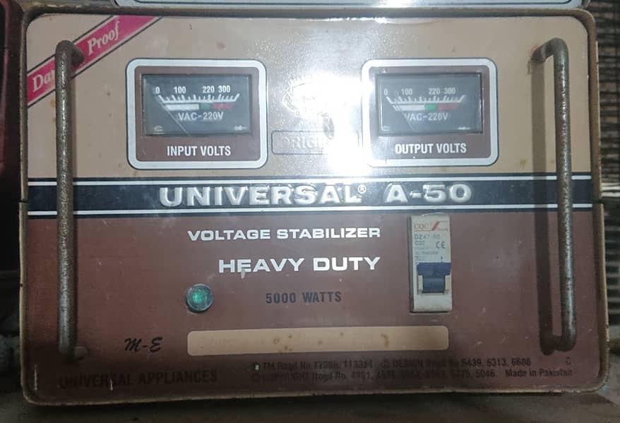 Universal Stabilizer 5000 Watt 0