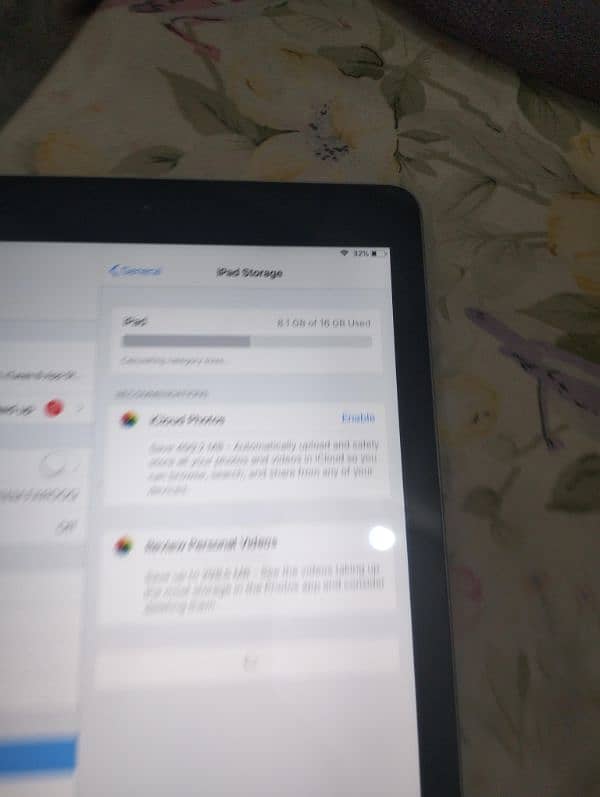 very good condition Ipad Air 2 for sale 6