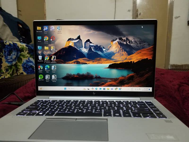 Hp i5 10 gen 0