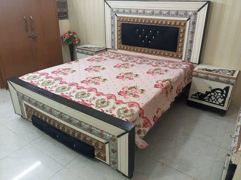 Bed set / Beds / Furniture/ double bed 2