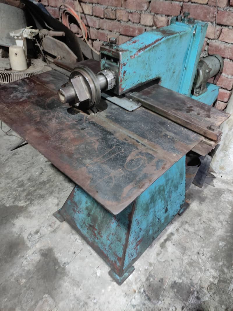 Surfacer grinder , press 13