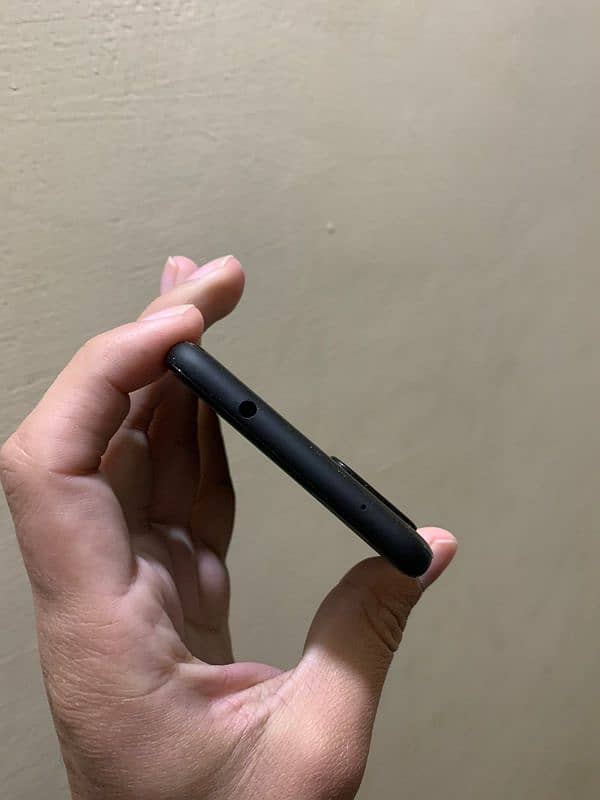 Google Pixel 4a 5G. OFFICIAL PTA APPROVED 4