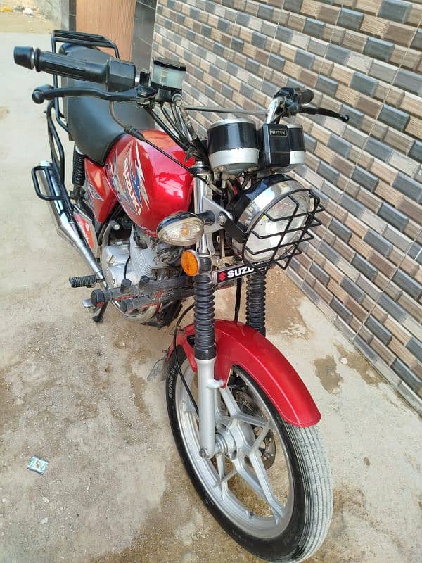 suzuki GS se 2020 8