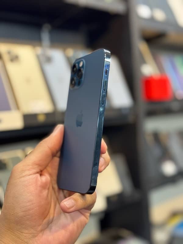 iPhone 12 Pro 256gb PTA Approved 8