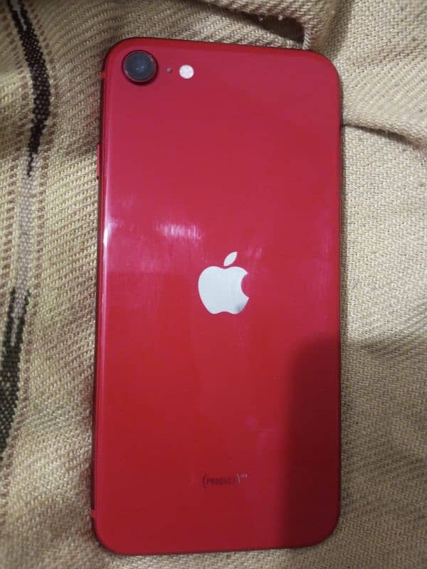 iphone se 2020 water pick condition 10/10 non pta all our ok set 0