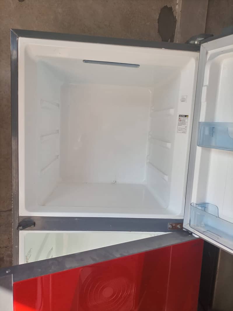 Gree company Brand new Refrigerator Large size. . 6