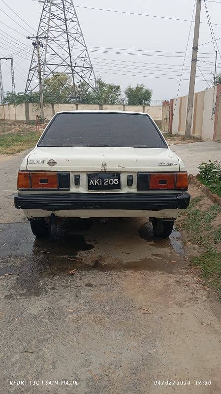 Nissan Sunny 1985 12