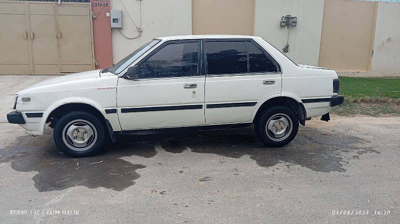 Nissan Sunny 1985 14