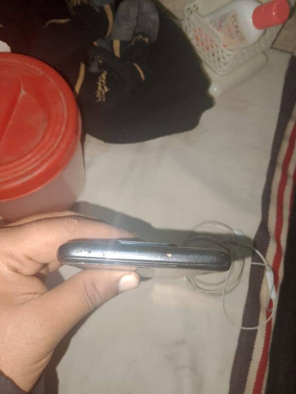 phone is ok panel broken Baki work sahi hai koi masla nahi hai 10