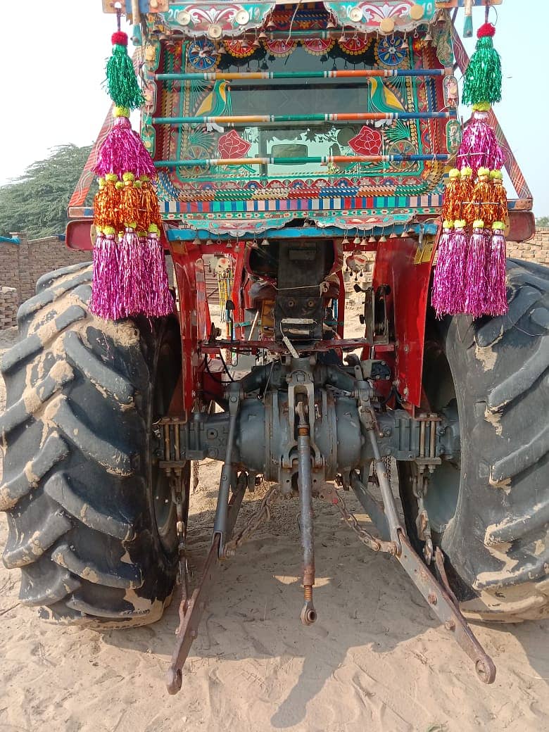 Massey Ferguson 385 2016 Model 5