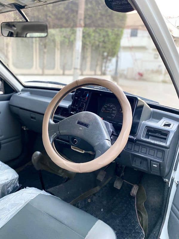 Suzuki Mehran 2018 white air-conditioned 17