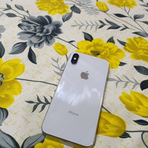 iphone X 64 GB PTA approved 2