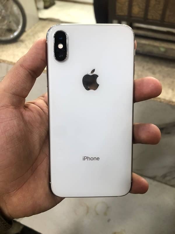 I phone x pta approved 256 white colour 0