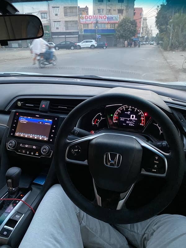 Honda Civic Oriel 2018 5