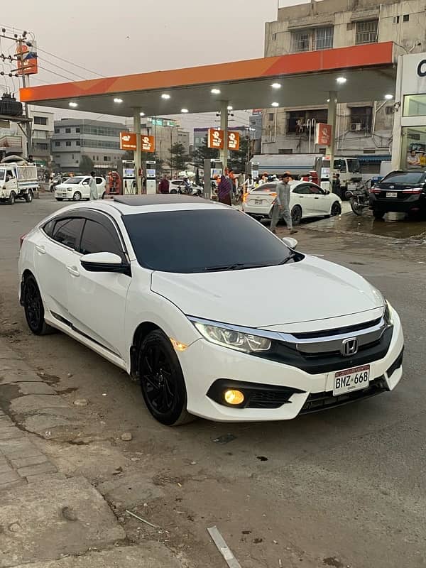 Honda Civic Oriel 2018 7