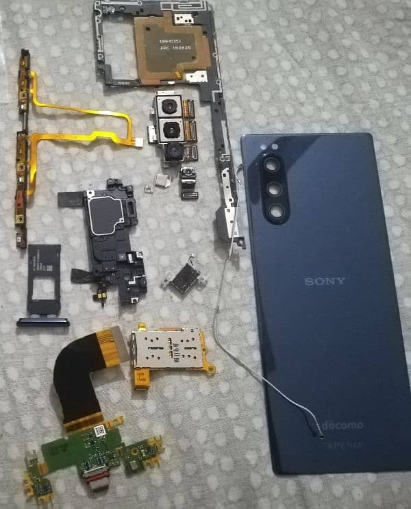 Sony Xperia 5 Parts 0