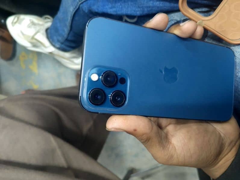 12 pro max blue color 128gb condition 10/10 0