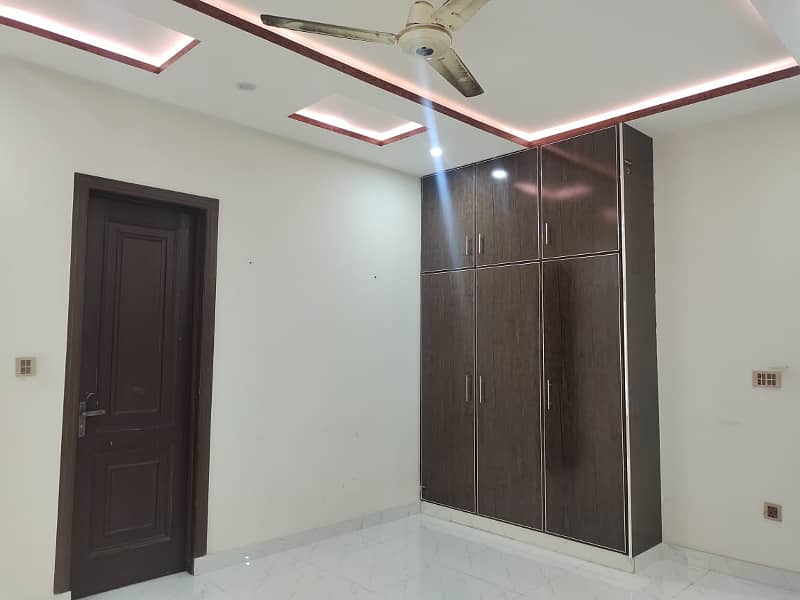 Modern 16 Marla Upper Portion Available For Rent In Opf society Block D 5