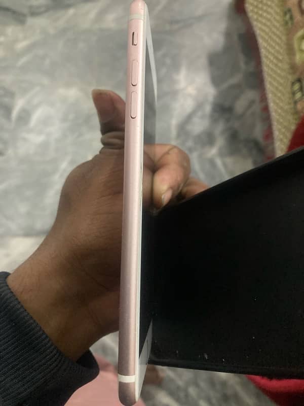 iPhone 7plus non pta 5