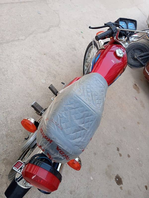 Honda cg 125 Karachi num urgent sell 3