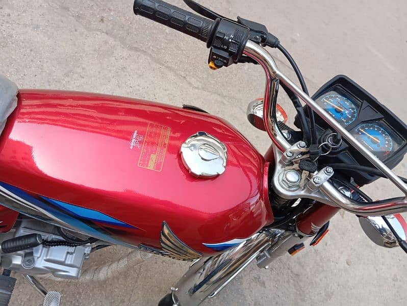 Honda cg 125 Karachi num urgent sell 5