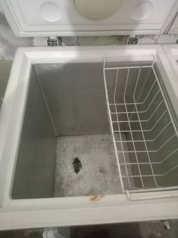 Deep freezer For sale 4