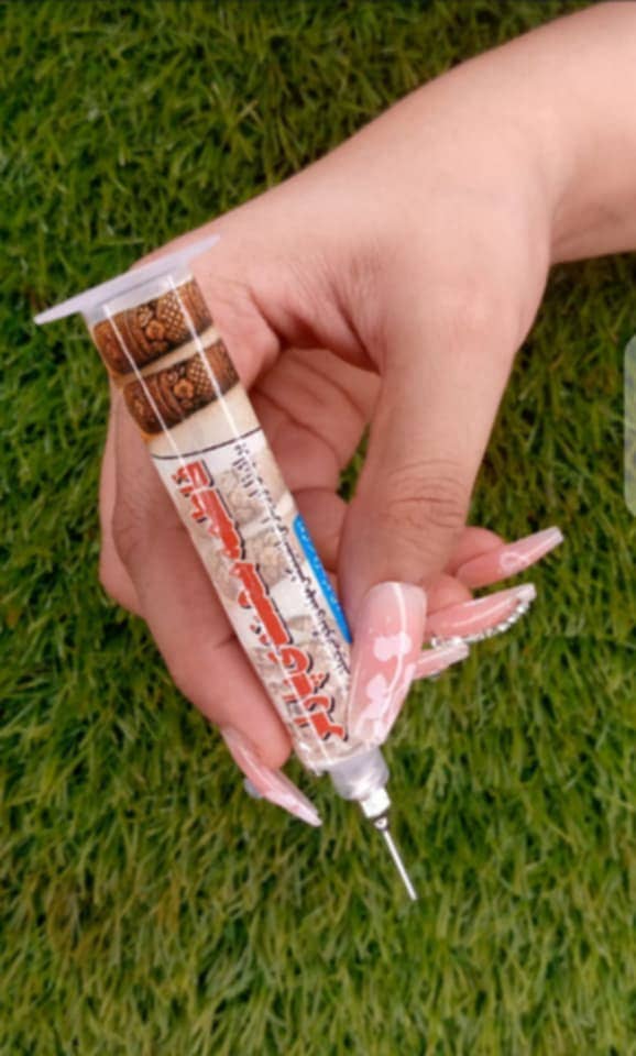 syringe mehndi kit for sale. 1