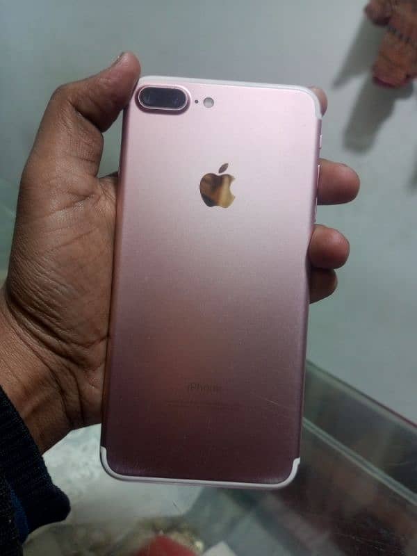 iPhone 7 plus non pta factory unlocked 3