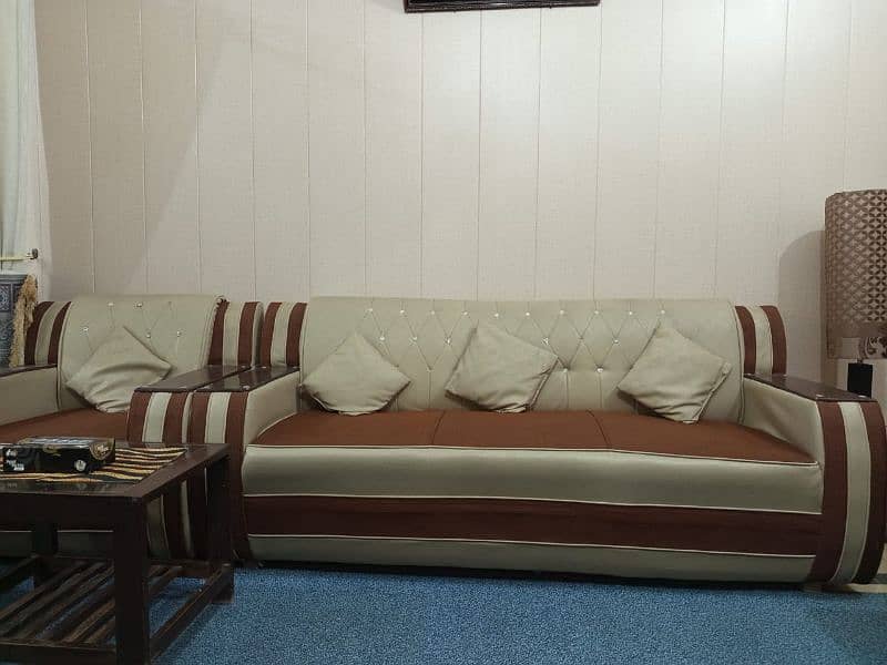 sofa set available for sale 2