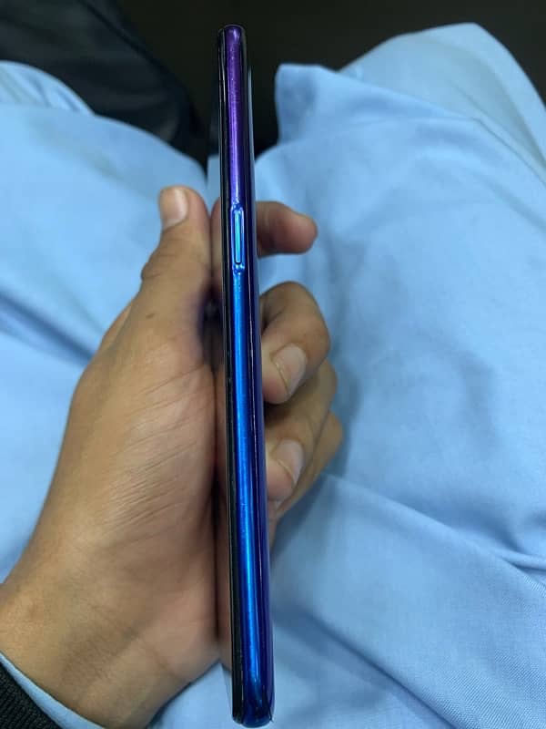 oppo Renoz 4