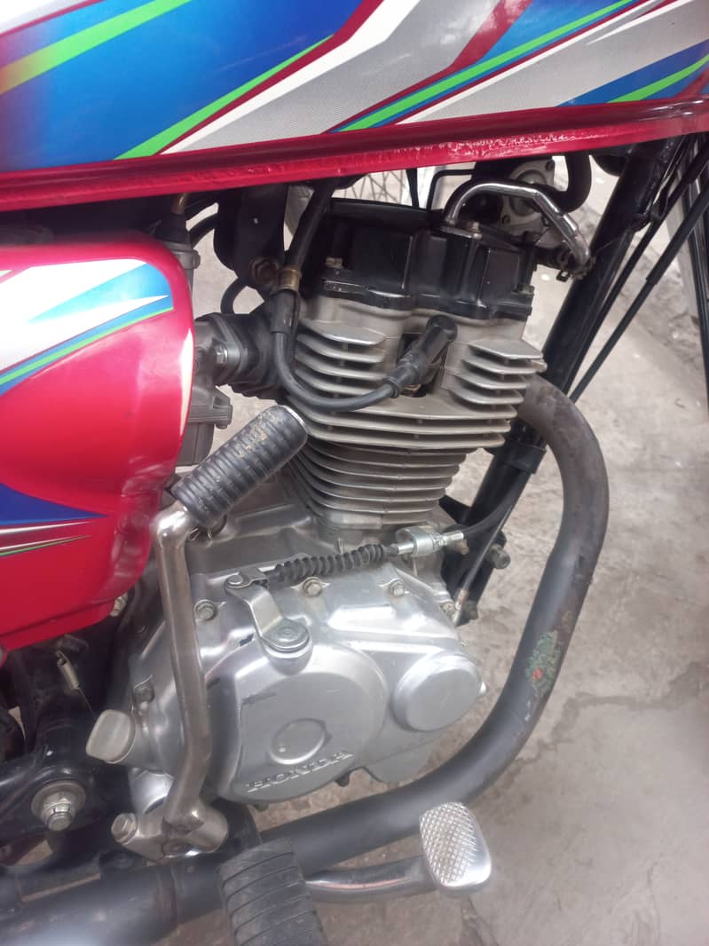 Honda CG 125 2022 3