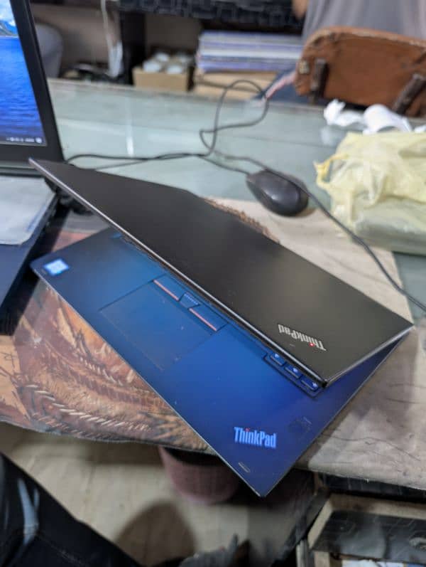 Lenovo Yoga 370 2