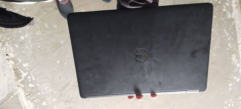 Dell laptop corei5.5 generation 0