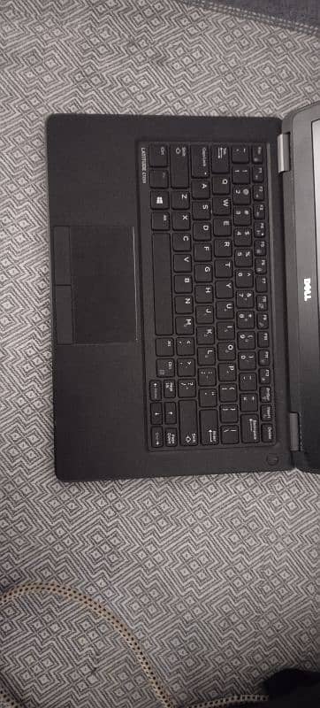 Dell laptop corei5.5 generation 1