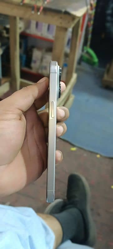 iphone 15 pro max 256gb 2