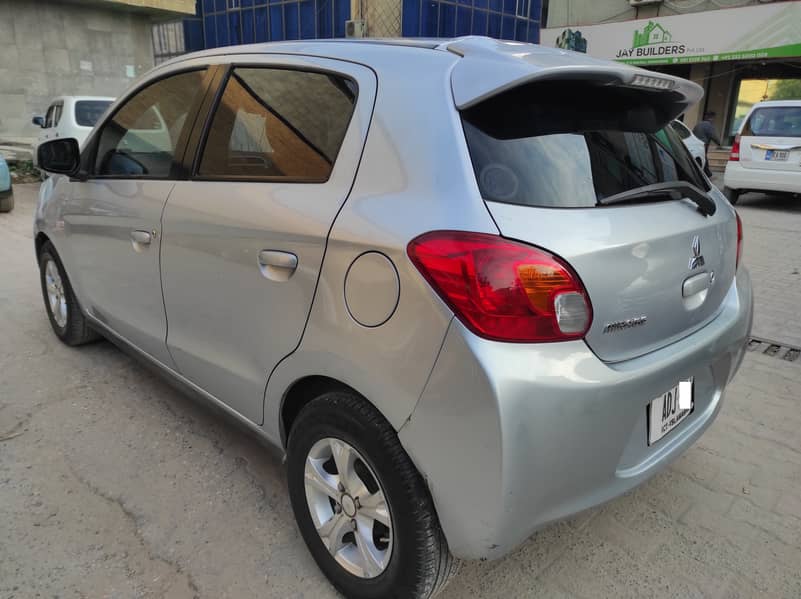 Mitsubishi Mirage 2014 4