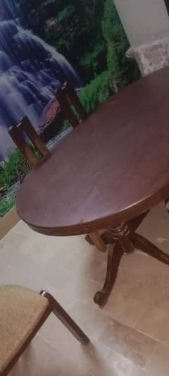 good condition wood table