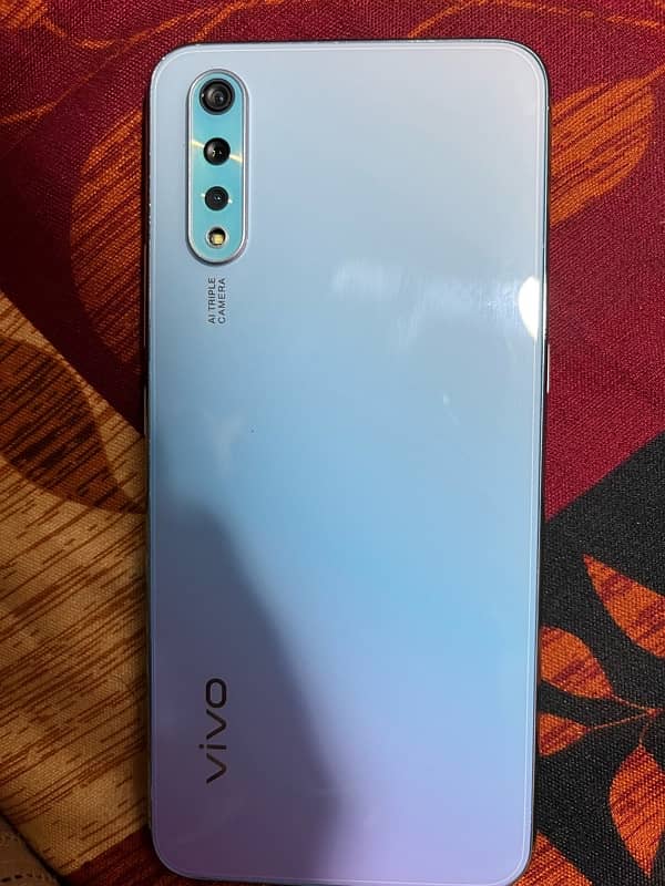 Vivo S1 Mobile 0