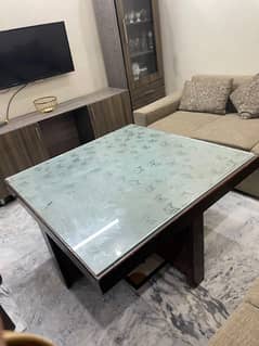 Used wooden Centre Table 4x4 size ft with glass