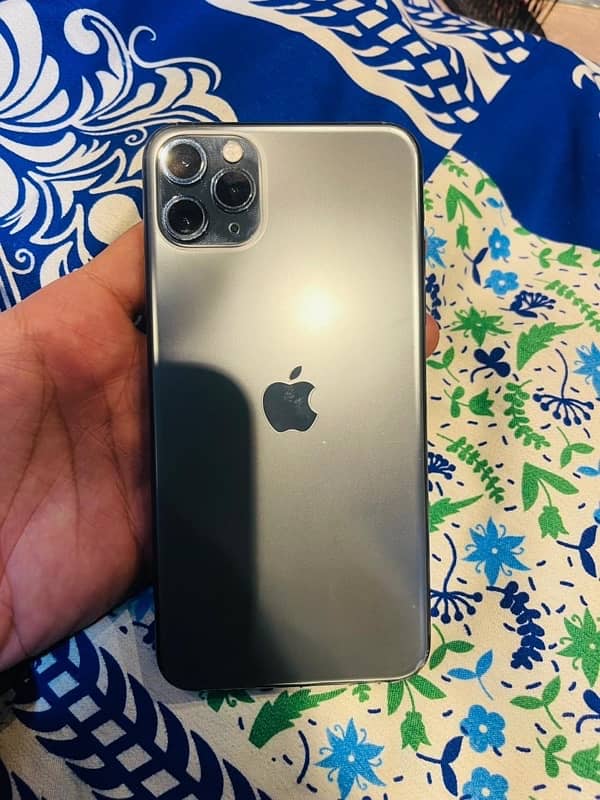 Iphone 11 pro max 3